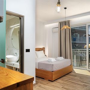 Amoudi Studios Apartments Hotel